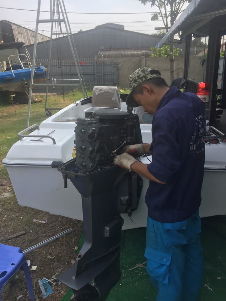 Dịch vụ sửa chữa bảo trì cano tại Hậu Giang 