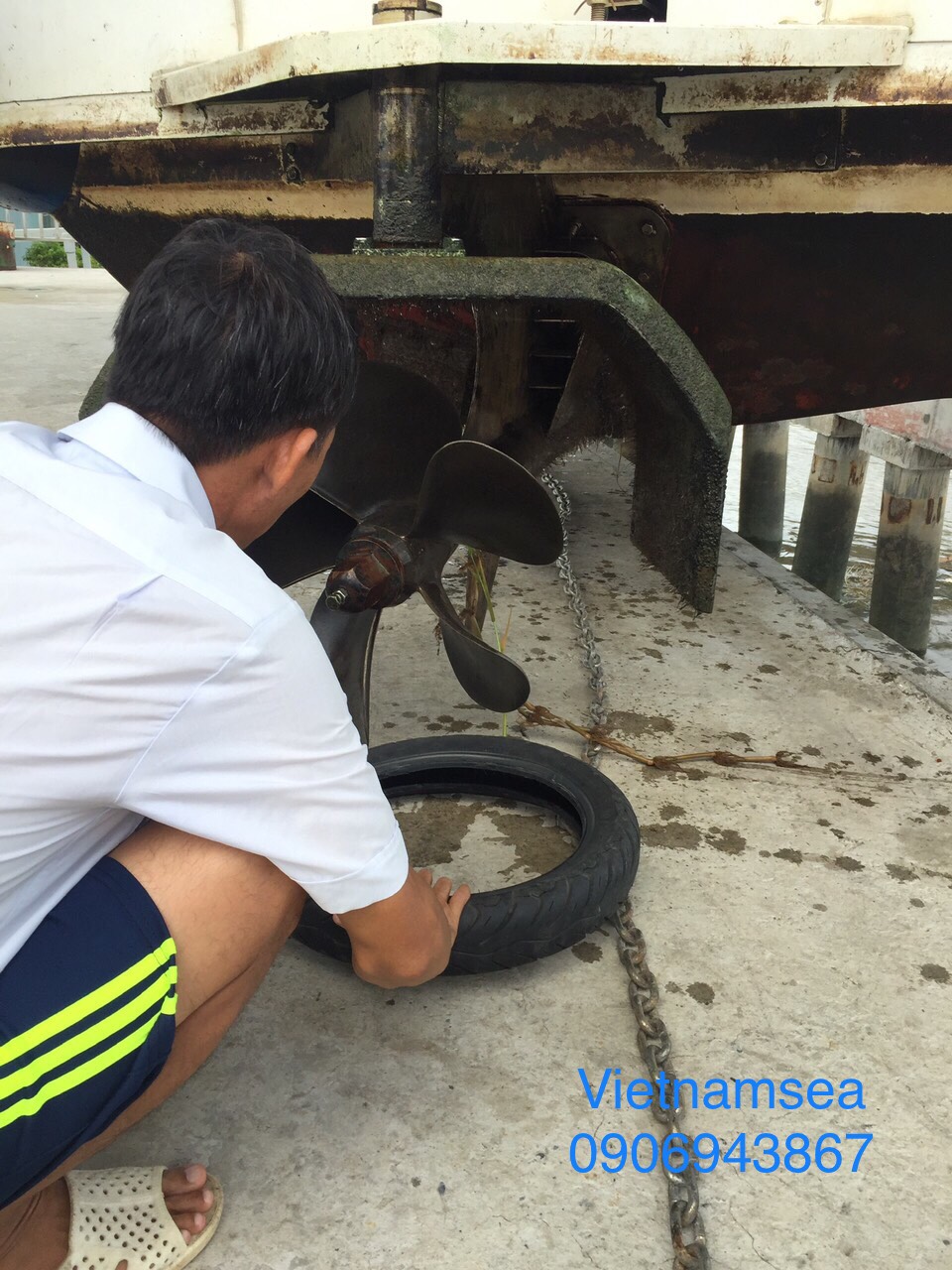 Sửa chữa lớn cano của Cảng vụ Hàng hải Thành phố Hồ chí minh