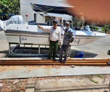 ĐÓNG MỚI CA NÔ 08 CHỖ – DỰ ÁN CÔNG TY THỦY ĐIỆN SÊ SAN (GIA LAI) | VIETNAMSEA