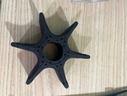 Cánh bơm nước YAMAHA 6E5-44362-00 cho máy 115–300HP – Phụ tùng không thể thiếu cho ca nô