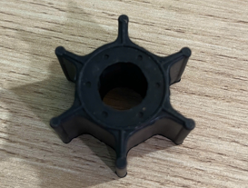 Cánh bơm nước YAMAHA 2 thì 10HP mã 682-44352-01 – Phụ tùng nhỏ, hiệu quả lớn